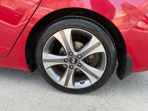Used 2014 Hyundai Elantra Sport FWD image 35