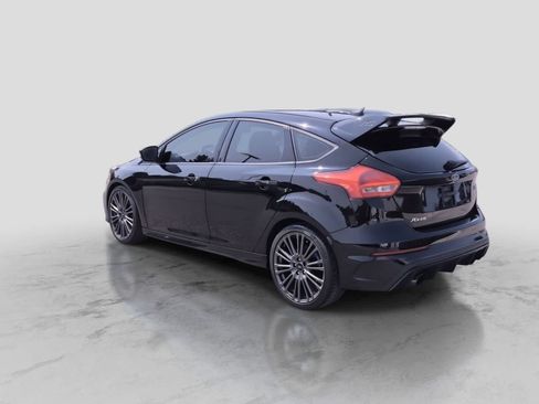 Used 2017 Ford Focus RS AWD/4WD image 6