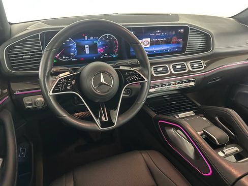 Certified 2024 Mercedes-Benz GLS 450 4MATIC image 25