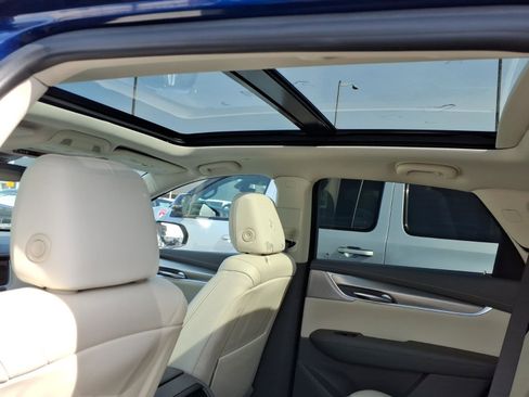 Used 2023 Cadillac XT5 Premium Luxury AWD/4WD image 16