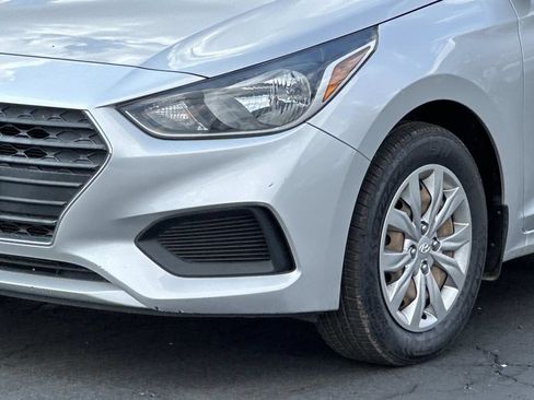 Used 2018 Hyundai Accent SE FWD image 8