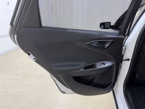 Used 2018 Chevrolet Malibu LT FWD image 14