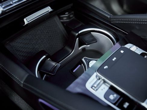 Used 2024 Mercedes-Benz Maybach GLS 600 4MATIC image 81