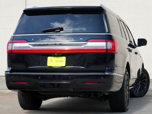 Used 2021 Lincoln Navigator L Reserve AWD/4WD image 4