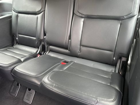 Used 2025 Ford Expedition Platinum AWD/4WD image 15