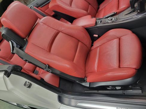 Used 2011 BMW 328i Convertible w/ Premium Pkg RWD image 26