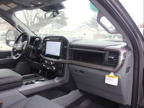 New 2025 Ford F150 XLT w/ Equipment Group 303A High image 18