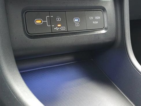 Used 2026 Hyundai Tucson Limited AWD/4WD image 35