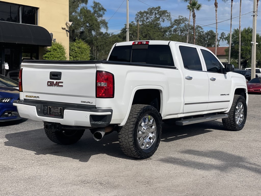 Used 2015 GMC Sierra 2500 Denali w/ Duramax Plus Package AWD/4WD image 20