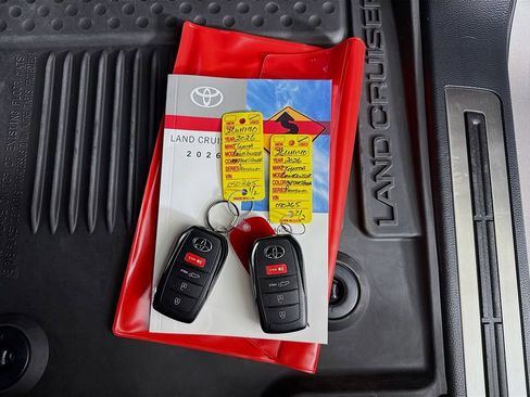 Certified 2026 Toyota Land Cruiser w/ Premium Package AWD/4WD image 39