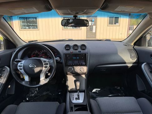 Used 2008 Nissan Altima 3.5 SE FWD image 20