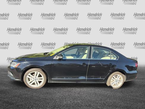 Used 2017 Volkswagen Jetta SEL FWD image 9