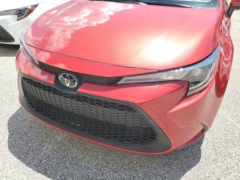 Certified 2021 Toyota Corolla LE image 13