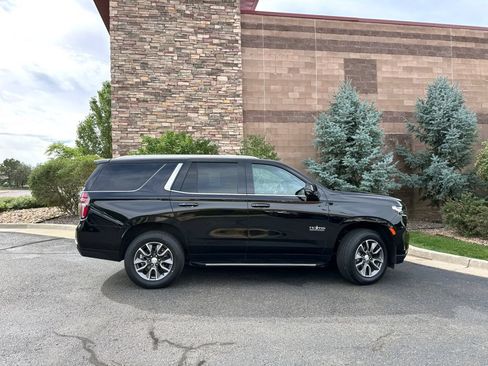 Used 2023 Chevrolet Tahoe LT w/ Luxury Package AWD/4WD image 6