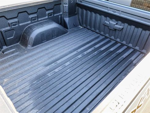 New 2026 Chevrolet Silverado 1500 LT w/ LPO, Dark Essentials Package image 11