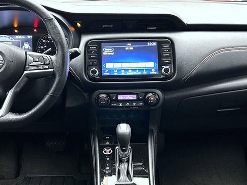 Certified 2023 Nissan Kicks SR w/ SR Premium Package FWD image 13