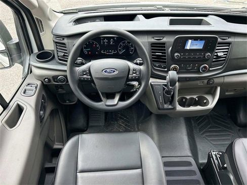 New 2025 Ford Transit 250 148 Medium Roof image 14