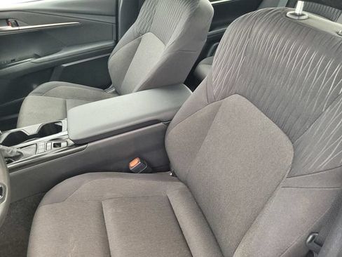 Used 2025 Toyota Camry LE FWD image 13