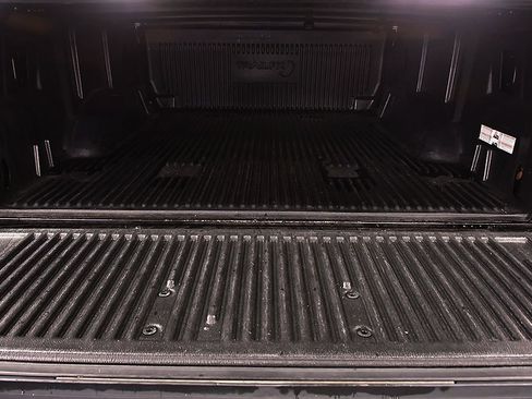 Used 2018 Ford F150 XLT w/ Equipment Group 302A Luxury AWD/4WD image 13