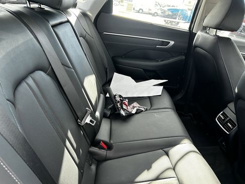 Used 2025 Hyundai Sonata Limited image 12