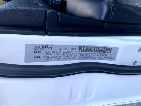 Used 2019 Jeep Grand Cherokee Limited AWD/4WD image 34
