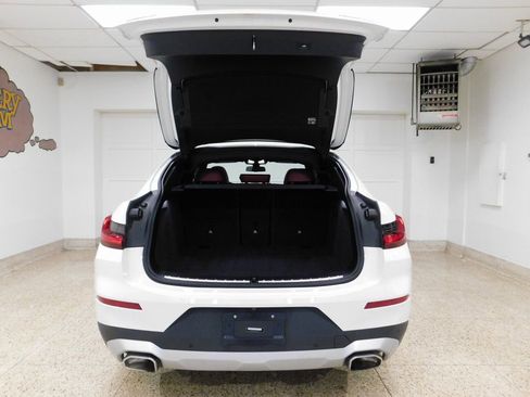 Used 2023 BMW X4 xDrive30i image 79