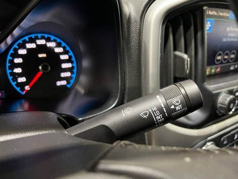 Used 2019 Chevrolet Colorado ZR2 image 39