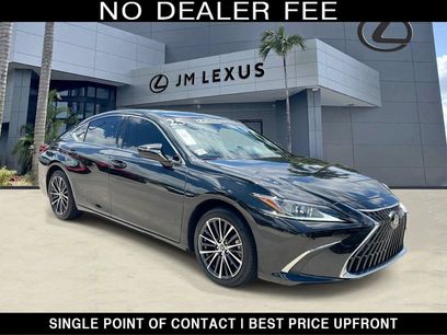 Certified 2025 Lexus ES 350 w/ Premium Package