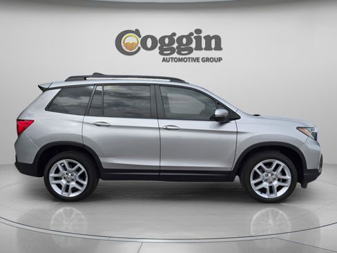 Certified 2025 Honda Passport EX-L image 7