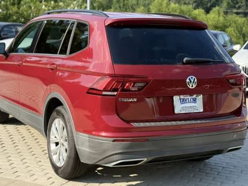 Used 2019 Volkswagen Tiguan S FWD image 4
