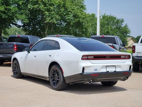 New 2026 Dodge Charger R/T w/ Driver Convenience Group AWD/4WD image 4