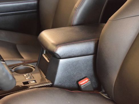 Used 2018 Toyota 4Runner TRD Off-Road Premium image 95