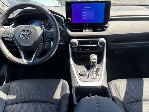 Certified 2023 Toyota RAV4 Limited w/ Limited Grade Weather Package AWD/4WD image 11