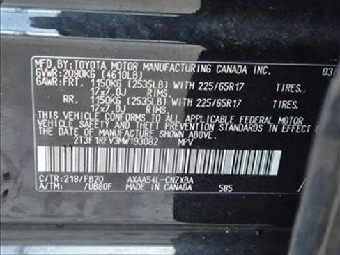 Used 2021 Toyota RAV4 LE AWD/4WD image 22