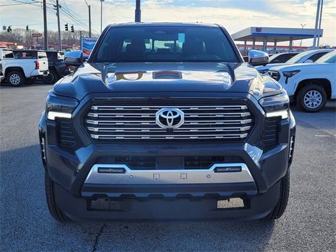 Used 2024 Toyota Tacoma Limited image 2