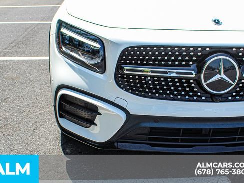 Used 2024 Mercedes-Benz GLB 250 image 10