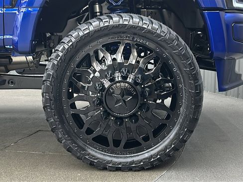 Used 2026 Ford F450 Platinum image 9