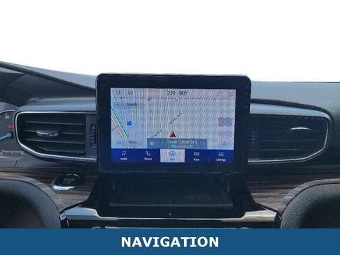 Used 2023 Ford Explorer Limited w/ Equipment Group 301A AWD/4WD image 7
