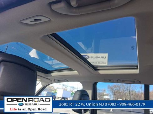 Used 2011 Mercedes-Benz GLK 350 4MATIC image 13