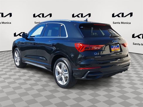 Used 2022 Audi Q3 2.0T Premium Plus w/ Premium Plus Package image 7