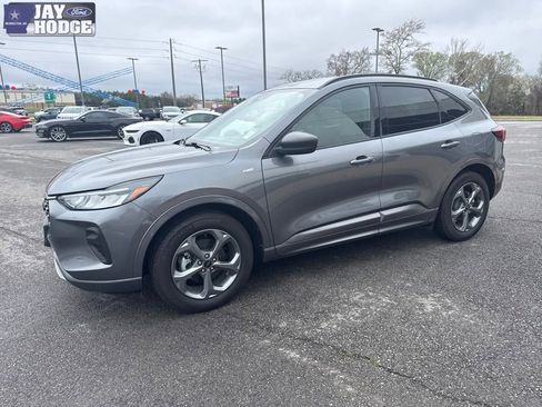 Used 2024 Ford Escape ST-Line w/ Tech Pack #1 image 2