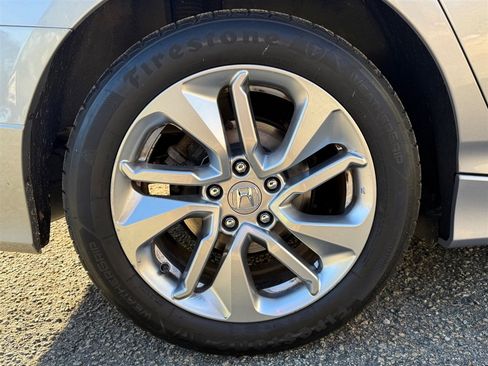 Used 2019 Honda Accord LX image 33