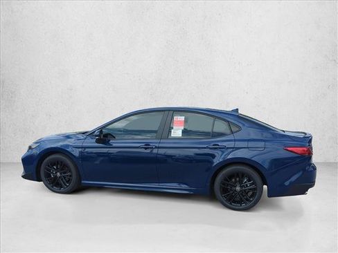 New 2026 Toyota Camry SE FWD image 8