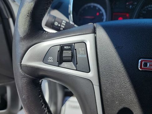 Used 2016 GMC Terrain SLE w/ Convenience Package AWD/4WD image 25