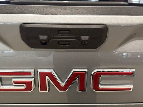 New 2026 GMC Sierra 1500 SLT w/ SLT Premium Plus Package AWD/4WD image 9