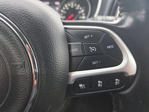 Used 2021 Jeep Compass Limited AWD/4WD image 28