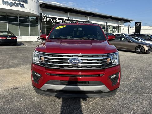 Used 2021 Ford Expedition XLT image 8