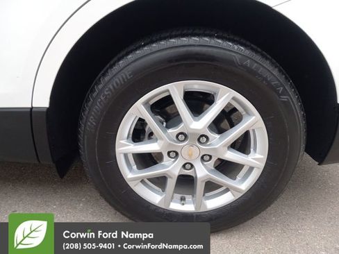 Used 2023 Chevrolet Equinox LS w/ LS Convenience Package image 31