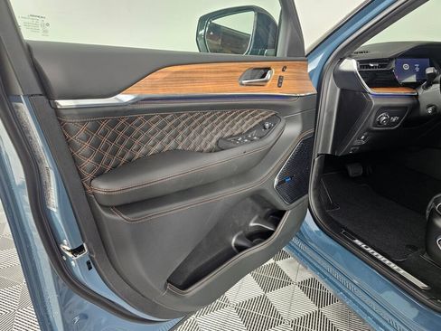 New 2026 Jeep Grand Cherokee L Summit AWD/4WD image 20