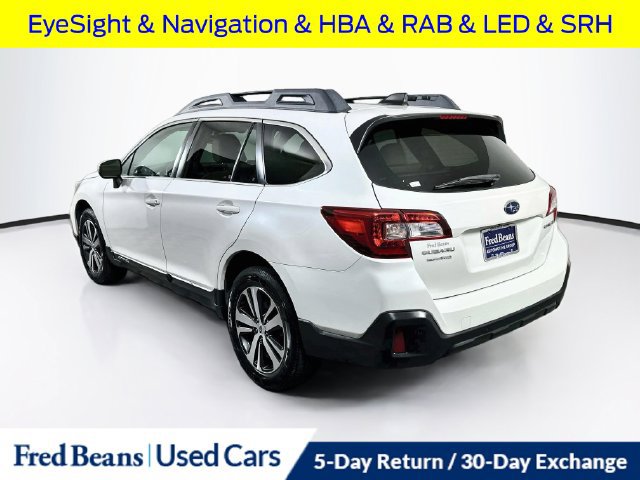 Used 2018 Subaru Outback 2.5i Limited AWD/4WD image 7